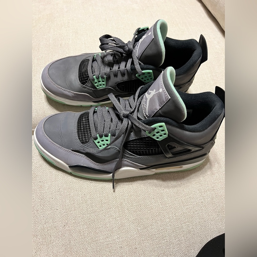 Jordan Retro High-Top Sneakers in Gray / Mint in EUC w/flaw in pic. Final sale! - Picture 12 of 13